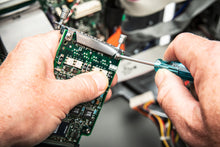 Load image into Gallery viewer, Xcelite #0 Phillips Pocket Clip Screwdriver, 4.25" Length (P12SN)