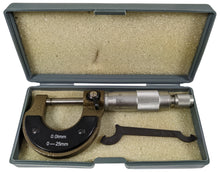 Load image into Gallery viewer, 0-25mm Metric Utility Micrometer with Storage Case, 0.01mm Accuracy
