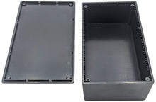 Load image into Gallery viewer, Black Plastic Enclosure Project Box with Lid and Screws, 7.5" x 4.25" x 2.25"