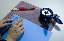 Load image into Gallery viewer, Fiskars Fingertip Craft Knife (Loop Design), 7 Inch, Orange (163050-1001)