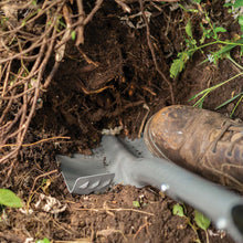 Load image into Gallery viewer, Fiskars Pro Digging Shovel, 60 Inch (397900-1001)