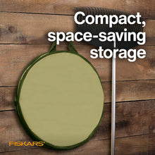 Load image into Gallery viewer, Fiskars Kangaroo 30 Gallon Collapsible Garden Bag for Yard Waste, Reusable Container for Lawn Care and Gardening (394050-1004)