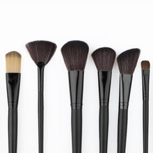 Load image into Gallery viewer, 22 Piece Black Makeup Brush Set with Case