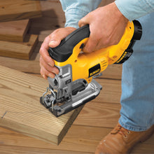 Load image into Gallery viewer, Dewalt Heavy-Duty 18-Volt Ni-Cad Cordless Top Handle Jig Saw Kit (DC330K)