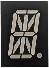 Load image into Gallery viewer, 10 Pack 0.8 inch (20mm) 16 Segment Single Digit Alphanumeric Display, Red, Common Cathode

