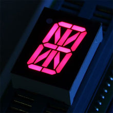 Load image into Gallery viewer, 10 Pack 0.8 inch (20mm) 16 Segment Single Digit Alphanumeric Display, Red, Common Cathode
