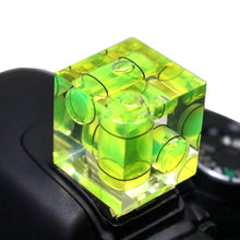 Load image into Gallery viewer, Hot Shoe Level Three Axis Bubble Spirit Level Camera Level Standard Shoe Mount
