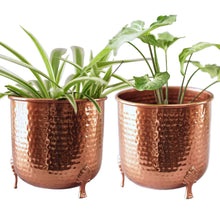 Load image into Gallery viewer, 2 Pack Hand-crafted Hammered Metal Metal Leaf Leg Planter Vase with 1/2 Gallon Capacity - Copper Color, Measures 6⅜&quot; Wide and 6¼&quot; Tall
