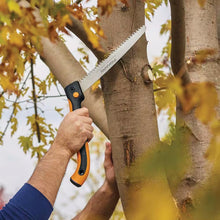 Load image into Gallery viewer, Fiskars 10&quot; POWER TOOTH Softgrip Folding Saw (390470-1002)
