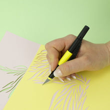 Load image into Gallery viewer, ProEdge #17 Non-Roll Art Knife for precision cutting, trimming &amp; stripping (12017)
