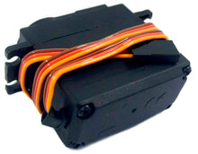 Load image into Gallery viewer, Standard Servo Motor, 3kg.cm Torque at 4.8 Volt / 3.2kg.cm at 6V, Weight: 36g

