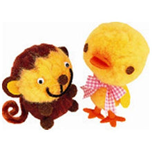 Load image into Gallery viewer, Super Pompom Ball Makers - Creates 35mm, 45mm, 65mm and 85mm Pom-Poms
