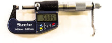 Load image into Gallery viewer, 0-1&quot; Range Digital Micrometer with 6 Digit LCD Display .0001&quot; Graduation, Features mm/inch Conversion Button (0-25mm Range, 0.001mm Resolution)
