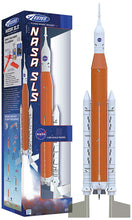 Load image into Gallery viewer, Estes NASA SLS Flying Model Rocket Kit, Beginner Skill Level, 1:200 Scale (002206)
