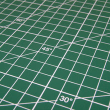 Load image into Gallery viewer, 45cm x 30cm (17.71&quot; x 11.81&quot;) Self-Healing Metric Cutting Mat, Grid Lines Measure 40 cm x 25 cm
